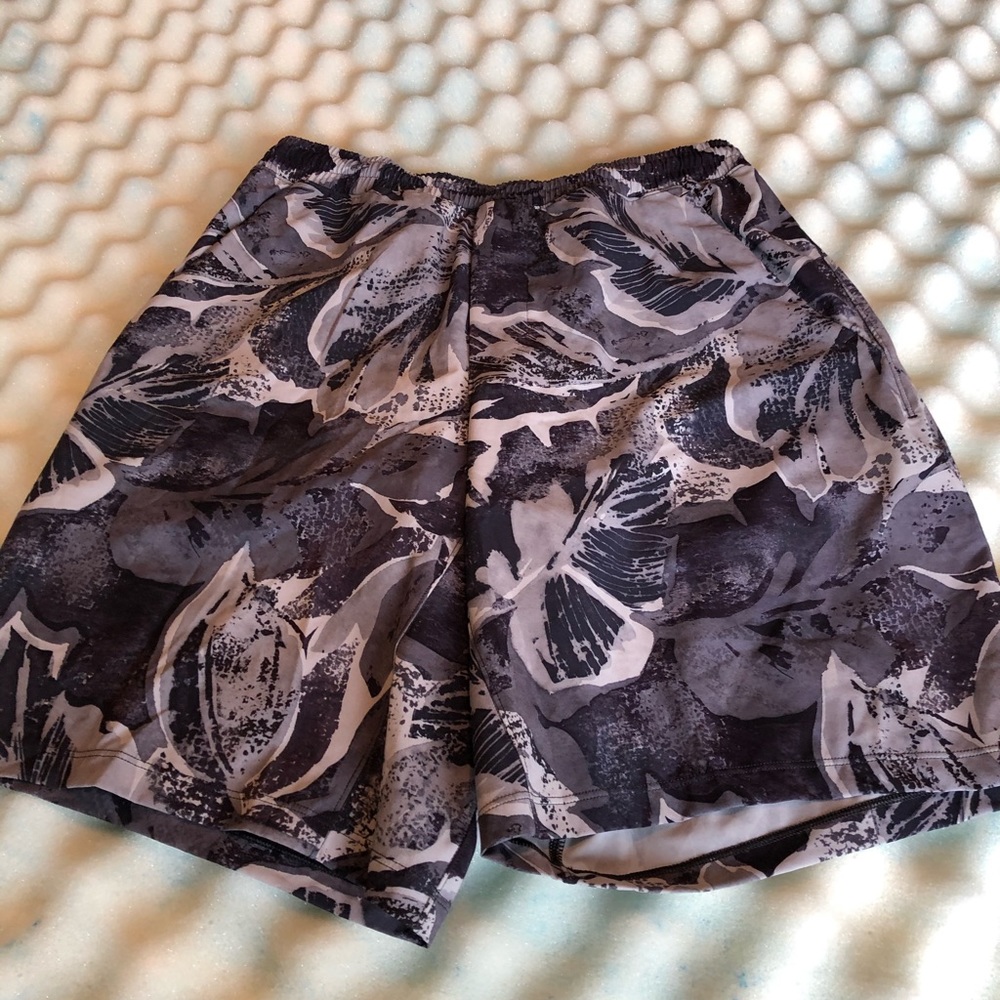 Workout shorts